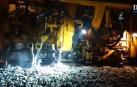 Esto es lo que ocurre cada noche en las vías de tren
