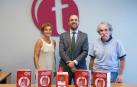 Kutxabank entrega a Tasubinsa para actividades 35 huchas con forma de cajero