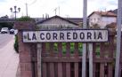 Amenaza a su mujer, hiere a un vecino, quema su casa y escapa en un coche robado