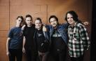 Pearl Jam revisitan su carrera en un Palau Sant Jordi lleno de 'grunge'