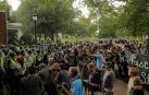 Charlottesville dice basta al racismo en el aniversario de la trágica marcha