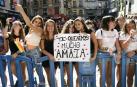 La actuación de Amaia en el balcón del Ayuntamiento, en directo en Diario de Navarra