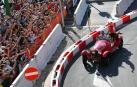 Vettel reanudará su 'caza a Hamilton' en la casa de Ferrari