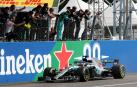 Hamilton consigue una victoria clave en la casa de Ferrari