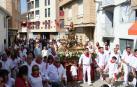 La Virgen de la Paz salió en procesión este sábado por las calles de Cintruénigo, que celebró este sábado su tercera jornada festiva