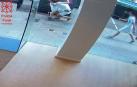 Detenidos tras dar una paliza en Ansoáin y ser grabados por la cámara de un banco