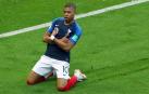 La magia de Mbappé contra la garra charrúa, por un puesto en semifinales