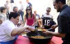 Ujué aprovecha el tirón de las migas para mostrarse al visitante