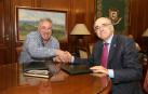 Pamplona y Euskaltzaindia firman un convenio para promocionar el euskera