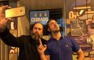 Mikel Urmeneta recupera su mítica tienda de la Estafeta junto al chef del Baserriberri