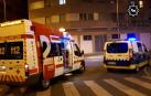 Una mujer, atendida tras sufrir una caída en su casa