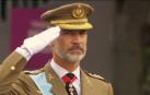 Los reyes presiden el desfile militar de la Fiesta Nacional