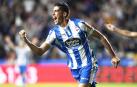 El Málaga remonta para mantenerse en lo más alto