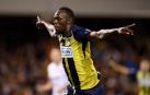 Bolt firma un doblete en su estreno como titular con los Central Coast Mariners