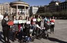 Madres navarras se movilizan para reclamar la devolución de las retenciones por maternidad