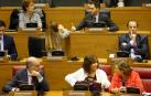 El Parlamento aprueba por unanimidad hacer efectivo el derecho a una vivienda digna