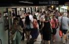 Un vigilante, apuñalado cuando mediaba en una reyerta en metro de Barcelona