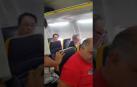 Un hombre se niega a sentarse al lado de una mujer en un vuelo de Ryanair