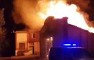 Incendio de grandes dimensiones en una harinera abandonada de Pamplona