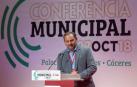 Ábalos acusa al PP e independentistas de "retroalimentarse" y crispar al país