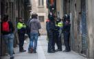 Operación de los Mossos contra los 'narcopisos' en Barcelona