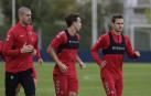 Fotos del meta de Osasuna Rubén Martínez en diferentes entrenamientos