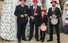 La Semana gastronómica de Viana, que este año ha alcanzado la edición número veinte, se ha centrado en esta ocasión en los fogones tradicionales y por ello ha llevado por título: “El Puchero de la Abuela”. Entre las actividades programadas, el domingo 28 se celebró la V concentración de Gigantes por el Casco antiguo.