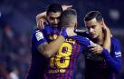 Dembelé y Luis Suárez salvan al Barcelona de ser partido por un Rayo