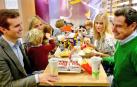 Pablo Casado la lía con una foto comiendo con su familia y amigos en un Mc Donald's