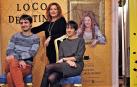 Tres Anas en una para una comedia con contenido