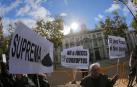 Los bancos no pagarán el impuesto de hipotecas con Iglesia, Estado y partidos