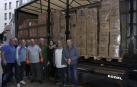 Zaporeak pide ayuda urgente para enviar toneladas de ropa a los refugiados en Grecia