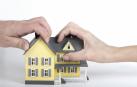 Abogados ven “justo” quitar el uso de vivienda a divorciados con pareja