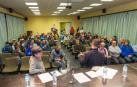 Imagen de la reunión que mantuvieron inquilinos afectados en alquiler social hace un mes en Cortes.