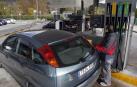 Concesionarios y gasolineras, cautos ante la prohibición de la gasolina y el diésel