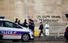 Los 'chalecos amarillos' continúan con los disturbios en la capital francesa