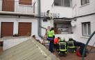 Sufre una descarga y se cae de una escalera en Pamplona
