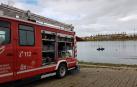 Cinco bomberos heridos al volcar en Ballariain el camión en el que iban a apagar un incendio