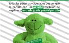 Recogida de peluches y saque de honor de Ezkurdia en el Anaitasuna-Guadalajara