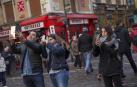 Las huellas de los turistas en Pamplona