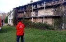 El caserío abandonado de Bera que ha sufrido un incendio.
