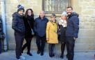 Cada 6 de enero, tres reyes llegados desde Oriente visitan Sangüesa guiados por una estrella muy especial. El palacio Príncipe de Viana, el Ayuntamiento o el palacio de Vallesantoro se convierten en magníficos escenarios para recibir a los monarcas. Se trata del Auto de los Reyes Magos, un teatro escenificado al aire libre escrito en verso en el año 1900 y que es hoy uno de los principales acontecimientos de la Navidad en Navarra.