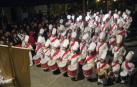 Imagen de la tamborrada de la medianoche con la que Lakuntza saluda la festividad de su patrón.