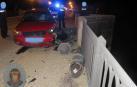 Un conductor ebrio ha derribado una farola del puente del Ebro en Tudela