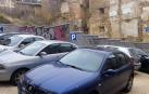 Imagen del estacionamiento y del muro que se prevé embellecer.