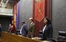 Minuto de silencio en el Parlamento de Navarra.