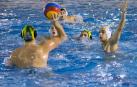 El líder arroya al Waterpolo Navarra