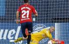 Rubén sale del lío parando el penalti