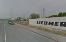 Ayerdi visita Liebherr Industrias Metálicas, que emplea a 250 personas en Pamplona
