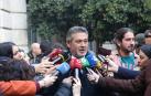 El portavoz de la Federación Profesional del Taxi, Julio Sanz comparece ante los medios de comunicación tras la reunión celebrada con el Gobierno de la Comunidad de Madrid para desencallar el conflicto del sector del taxi.